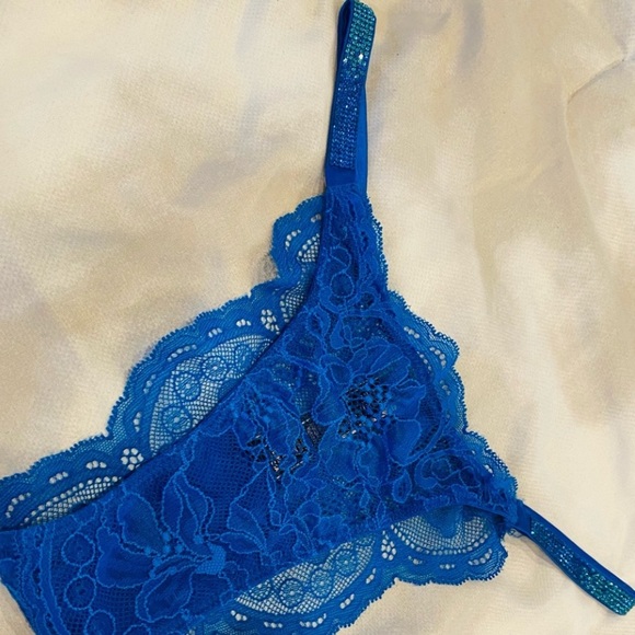 VS Rhinestone Bundle - Picture 15 of 16